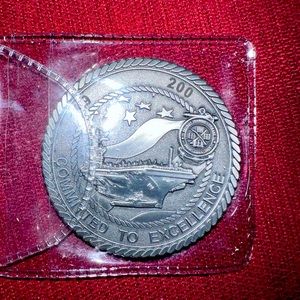 1 U. S. Navy coin 2 Sided. Never out of its sleeve.Committed to Excellence